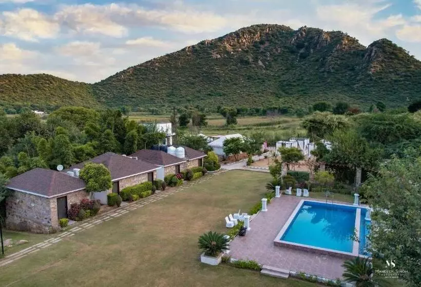 Elite Valley Grassfield Resort