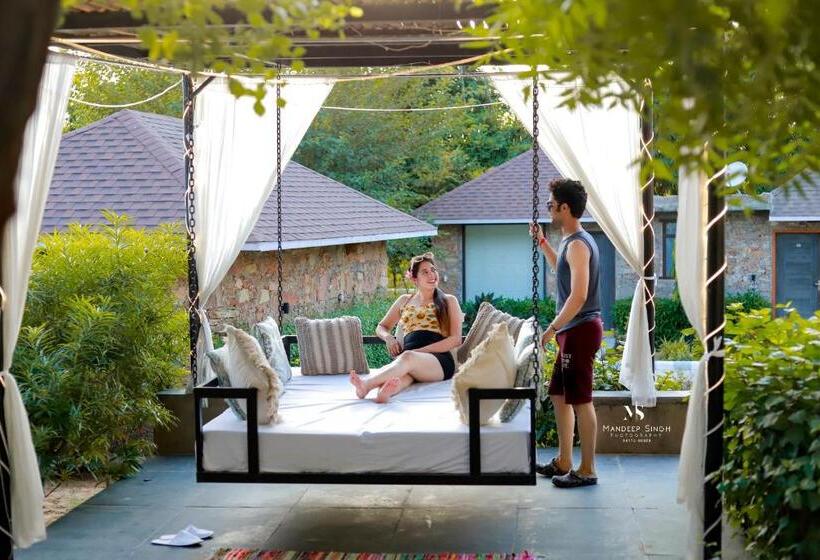 Elite Valley Grassfield Resort