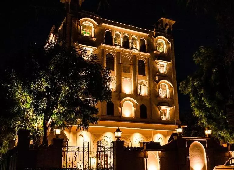 Hotelli Chandra Raj Mahal