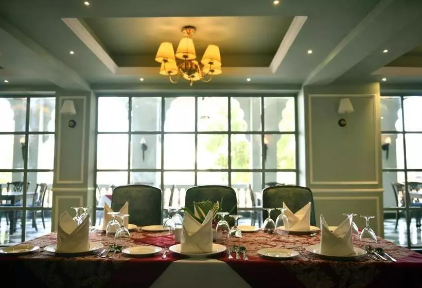 Hotelli Chandra Raj Mahal