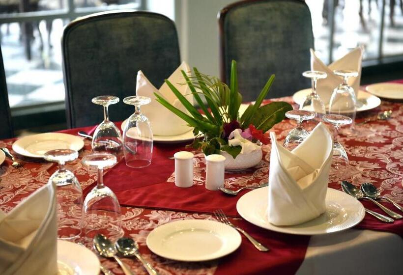 בית מלון כפרי Chandra Raj Mahal