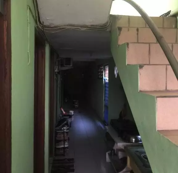 Hotelli Oyo Life 93009 Griya Nautika Sedati