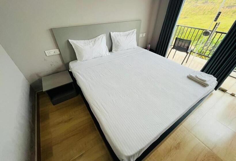 בית מלון כפרי Rock View Resort