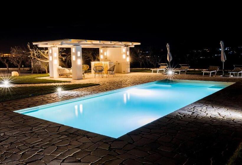 بنسيون Borgo Chiancarosa   Trullo E Lamia