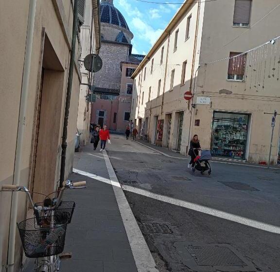 펜션 Camere Vacanza Foligno Lusitana T