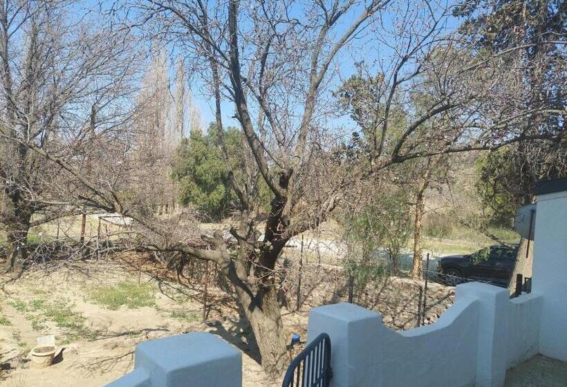 ペンション Living Waters House