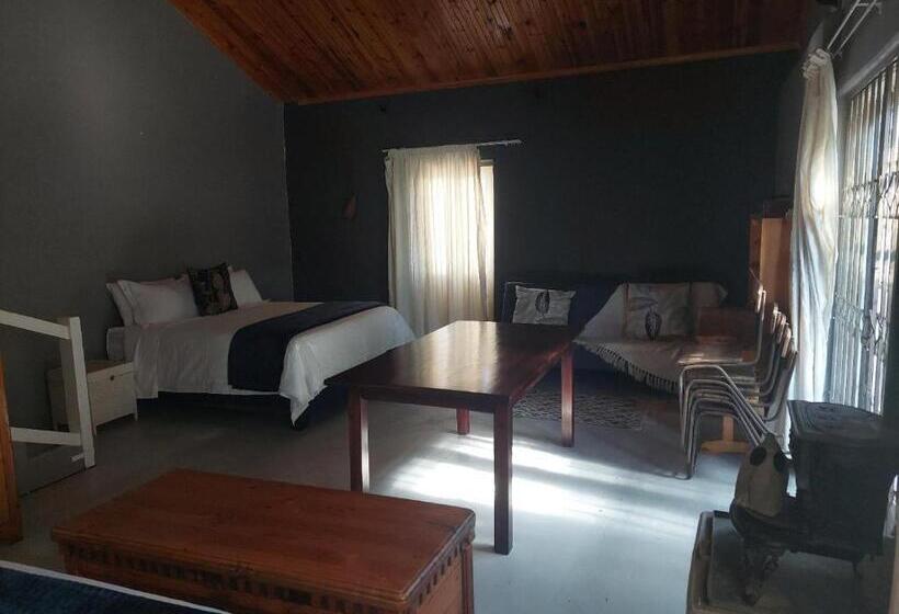 ペンション Living Waters House