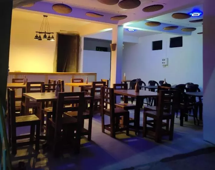 پانسیون Panoramic Paradise