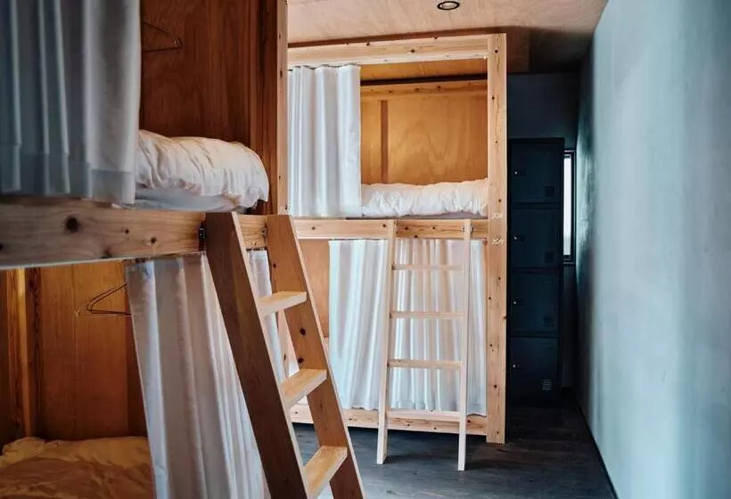 ユースホステル 小鳩屋