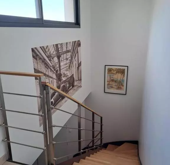 Aamiaismajoitus (B&B) Chambre D Hote Dans Villa Avec Piscine