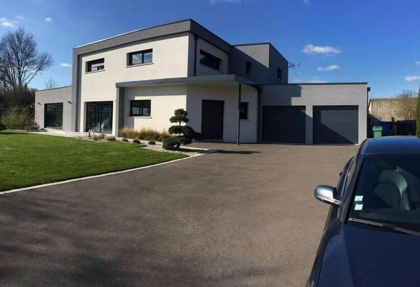 مبيت وإفطار Chambre D Hote Dans Villa Avec Piscine