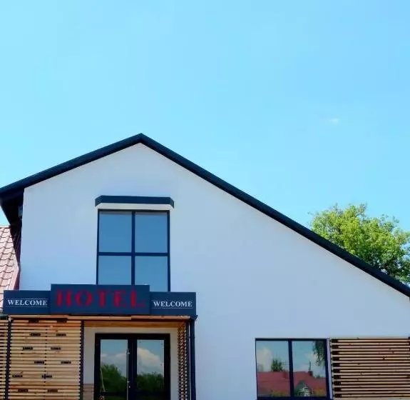 ホテル артур