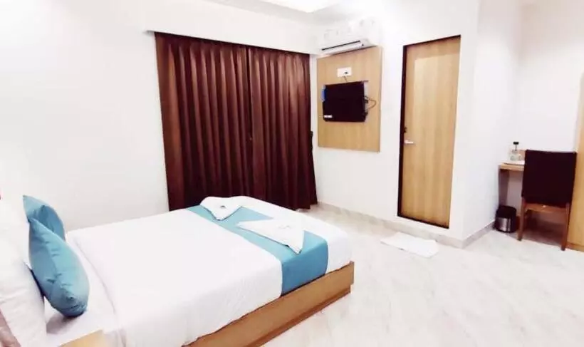 ホテル A K Fort Inn