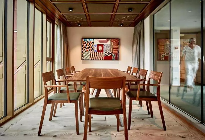 Hotelli Dorfhus Gupf