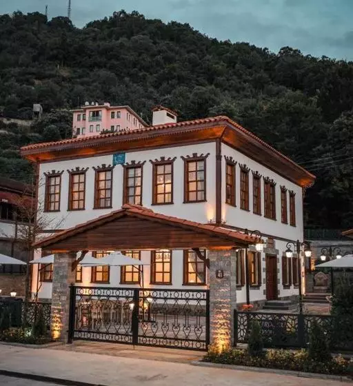 ホテル ömer çakiroğlu Konağı