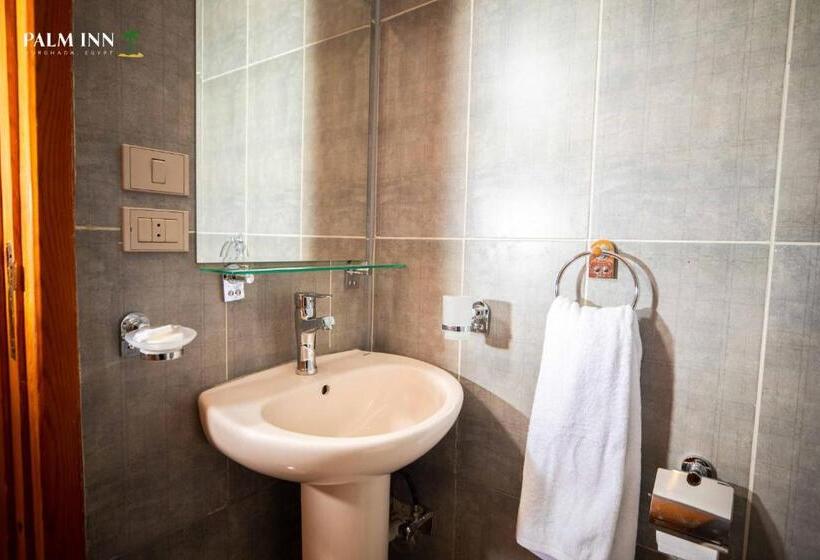 هتل Palm Inn Suites