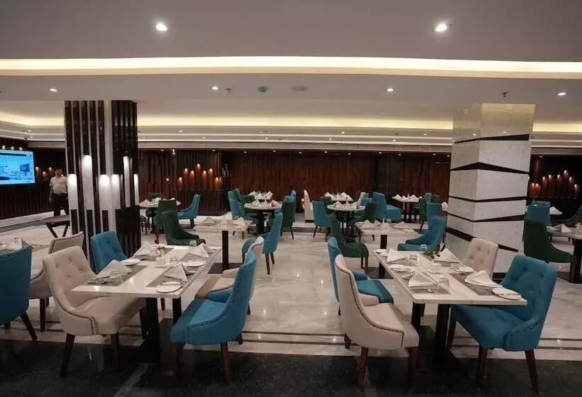 Hotelli The Royal Bihar