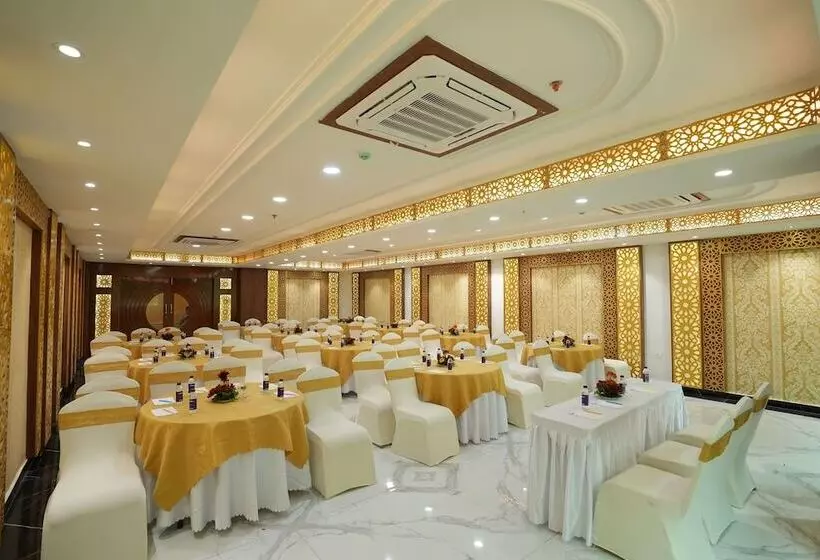 Hotelli The Royal Bihar