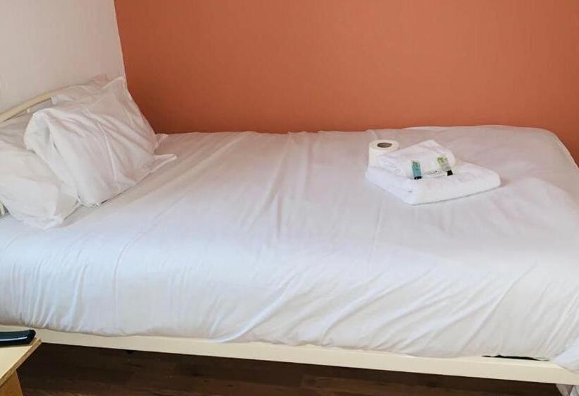 ホテル The Westerner