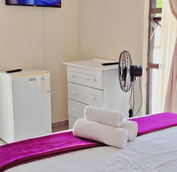 Pension Genesis Guesthouze