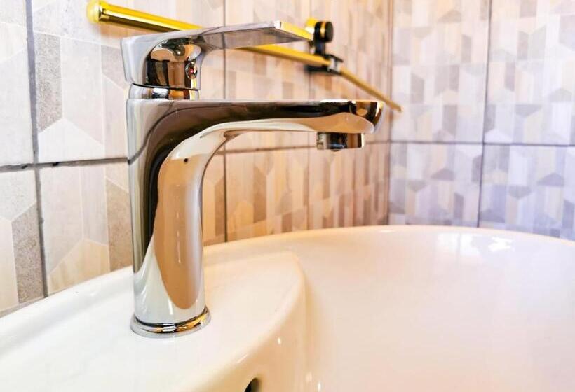 Pension Genesis Guesthouze