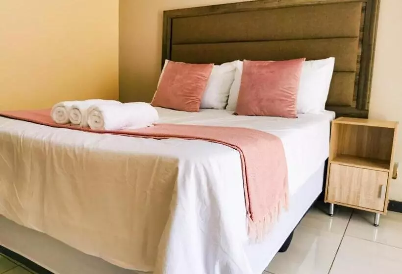 Majatalo Genesis Guesthouze