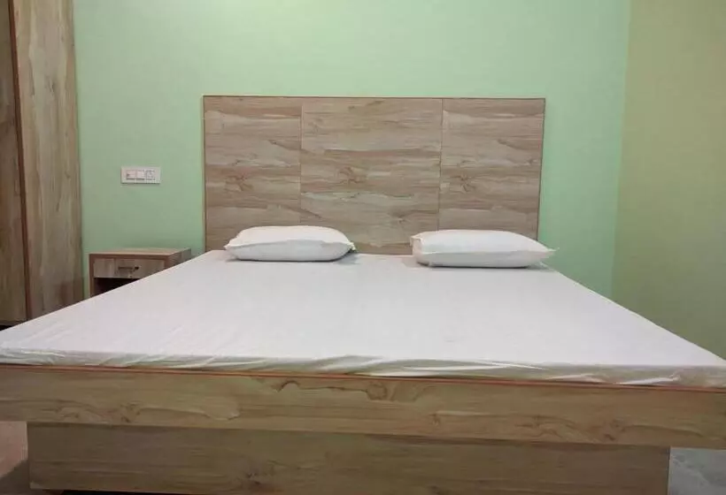 ペンション Happy Home Stay, Dharamshala