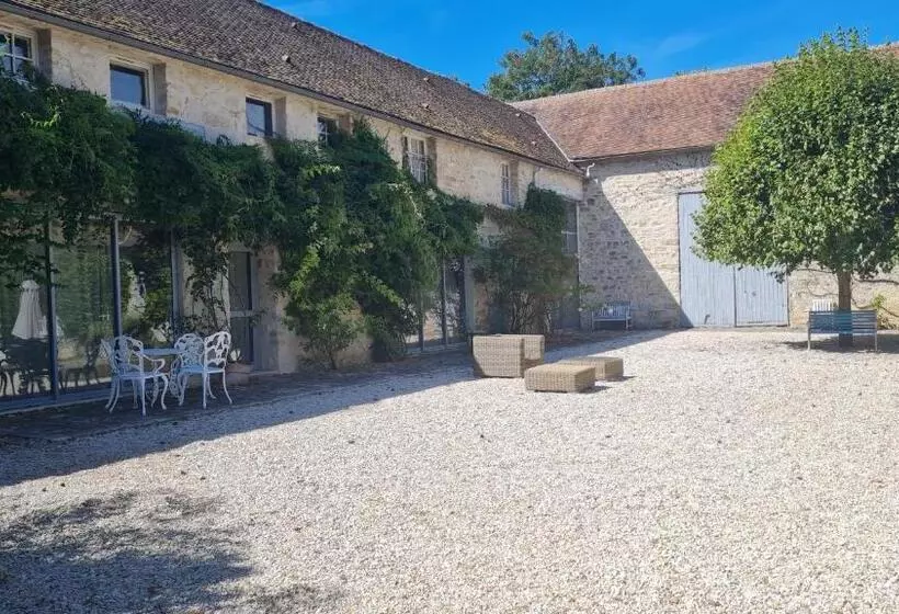 Majatalo Duplex De 2 Grandes Chambres Avec Salon Et Terrasse Privés