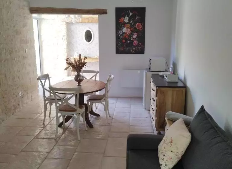 Majatalo Duplex De 2 Grandes Chambres Avec Salon Et Terrasse Privés