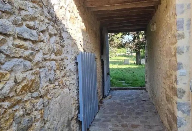 Majatalo Duplex De 2 Grandes Chambres Avec Salon Et Terrasse Privés