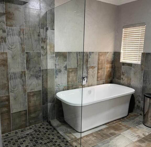 膳宿费 Upper Room Guesthouse