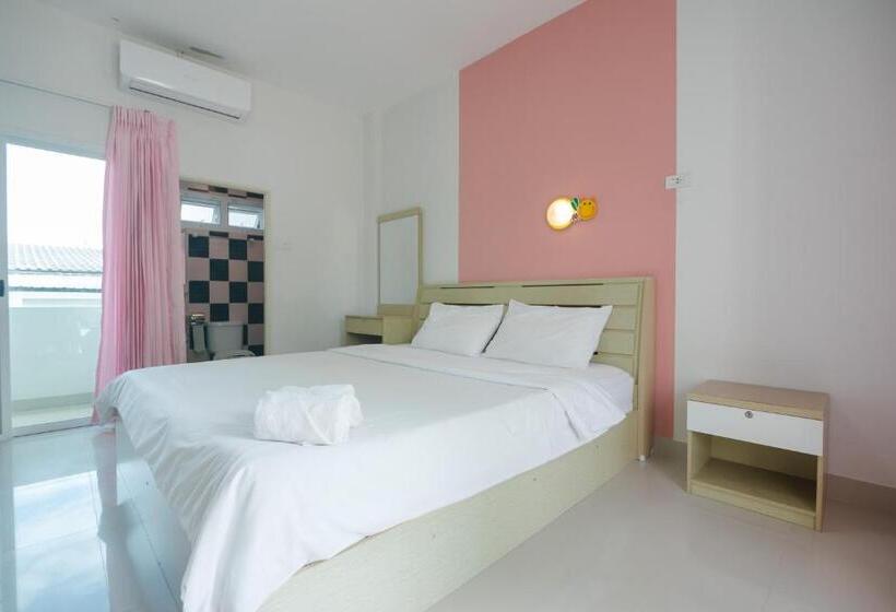 Resort รีสอร์ท เรือนชมดาว