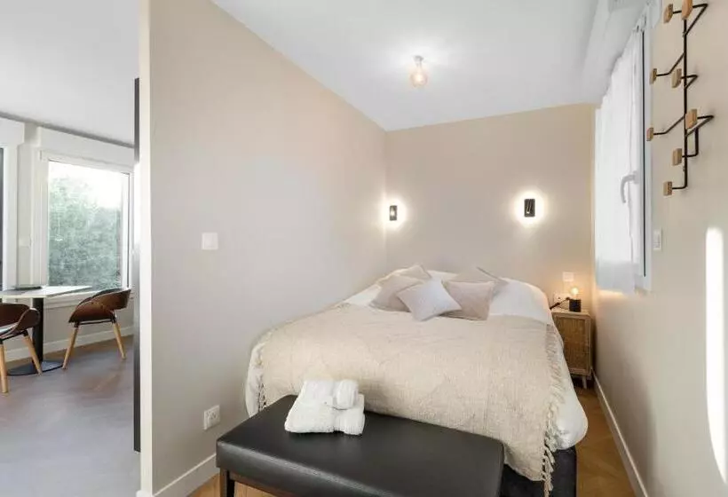 Appart Hôtel Coraline   Genas Lyon Eurexpo