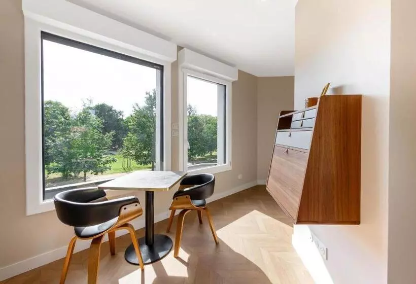 Appart Hôtel Coraline   Genas Lyon Eurexpo