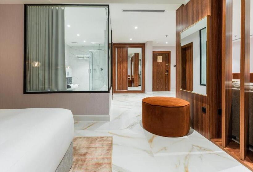 فندق رويال دايموند الفندقية