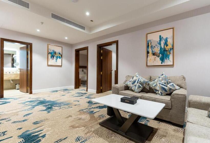 فندق رويال دايموند الفندقية