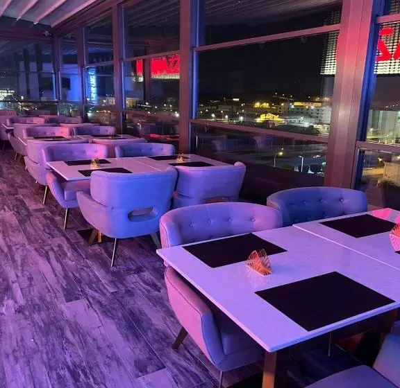 فندق رويال دايموند الفندقية