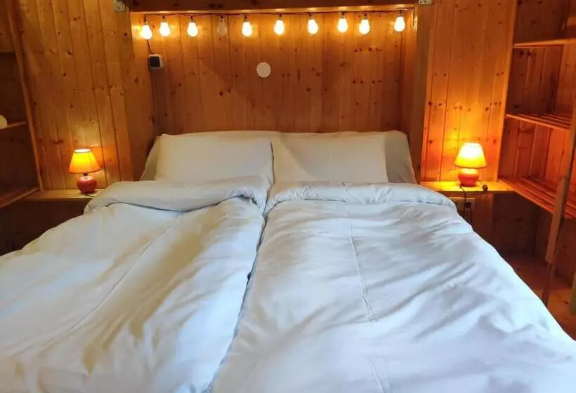 ユースホステル Bed & Dorms Triberg
