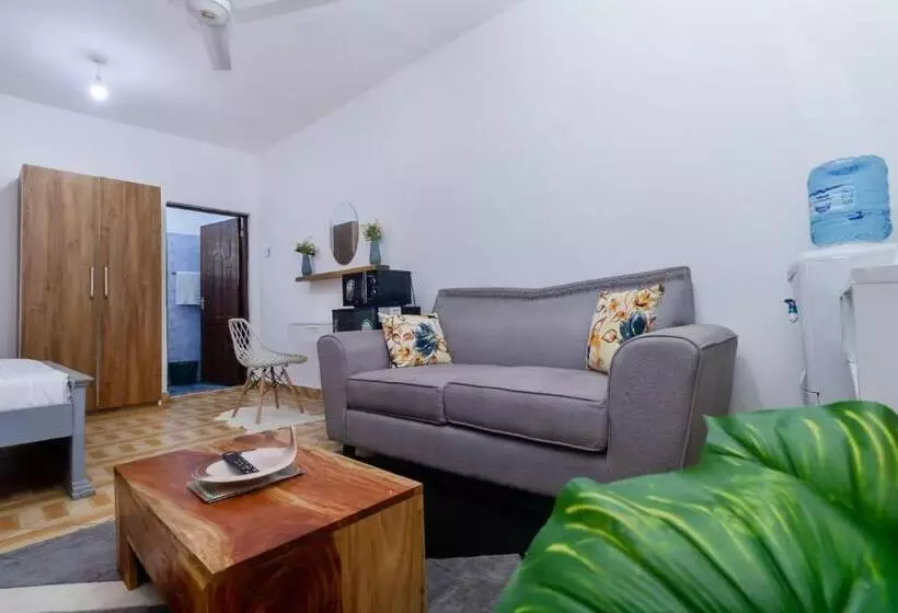 تختخواب و صبحانه Kilifornia Comfy Studio