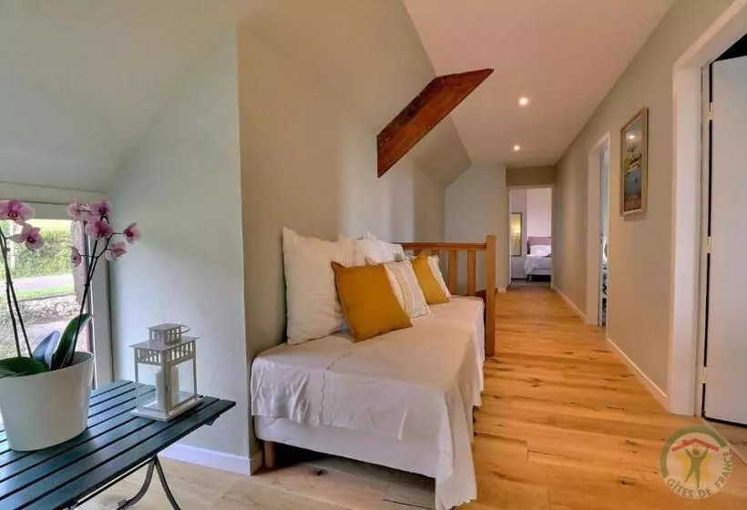 ベッドアンドブレックファースト La Ferme De La Begossiere