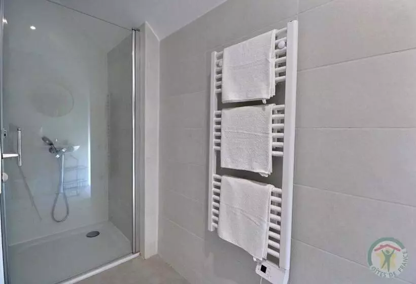 ベッドアンドブレックファースト La Ferme De La Begossiere