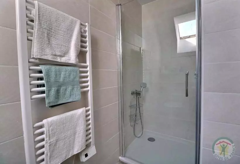 ベッドアンドブレックファースト La Ferme De La Begossiere