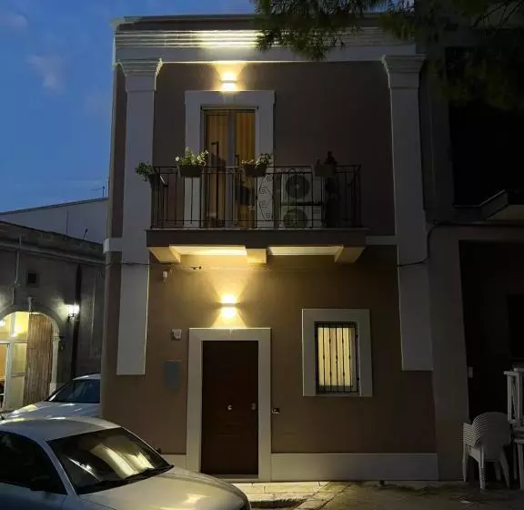 Aamiaismajoitus (B&B) La Pala Suite Apartment