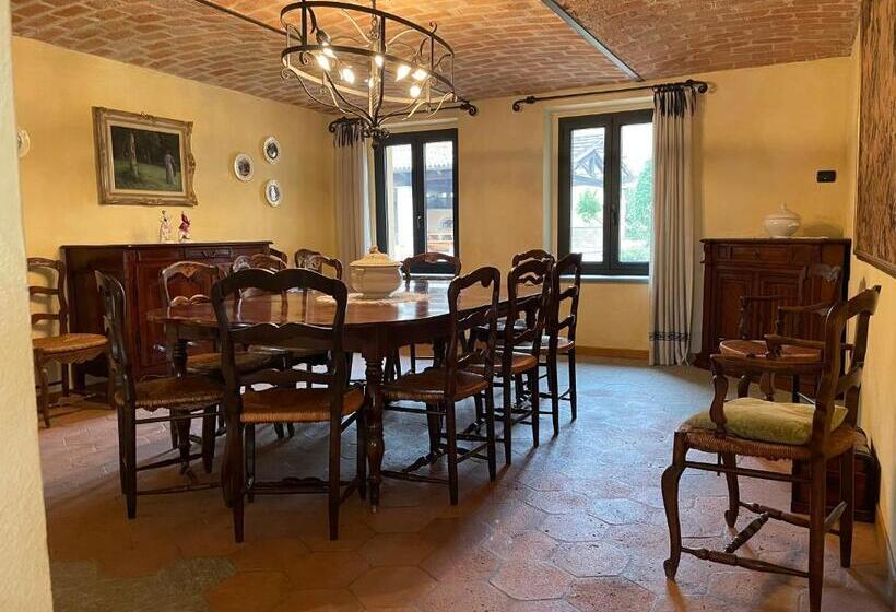 Nocleg ze śniadaniem Cadgal   Tenuta La Cova