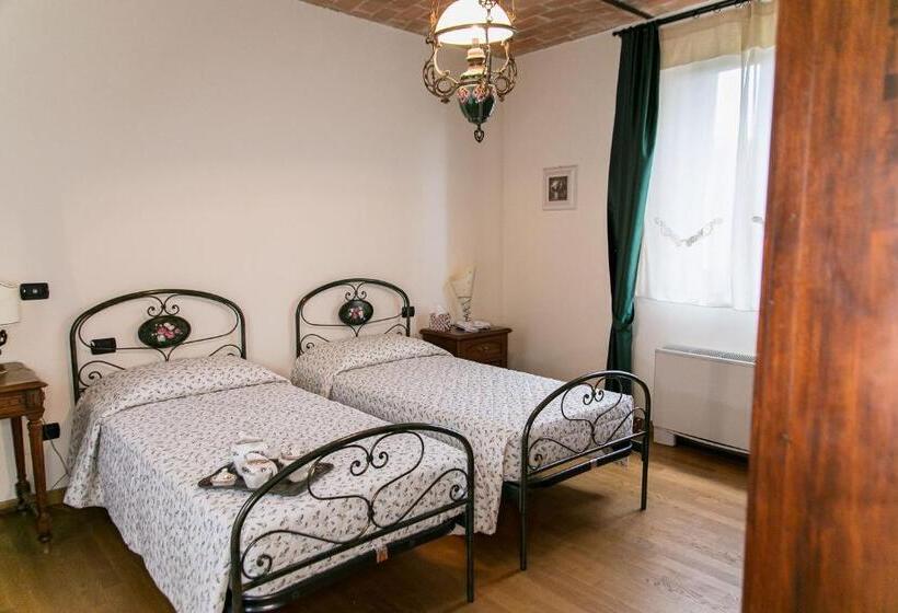 Nocleg ze śniadaniem Cadgal   Tenuta La Cova