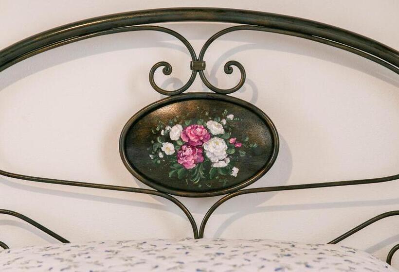 Nocleg ze śniadaniem Cadgal   Tenuta La Cova