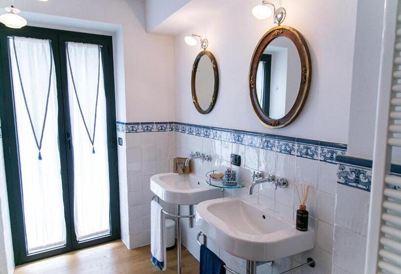 Nocleg ze śniadaniem Cadgal   Tenuta La Cova