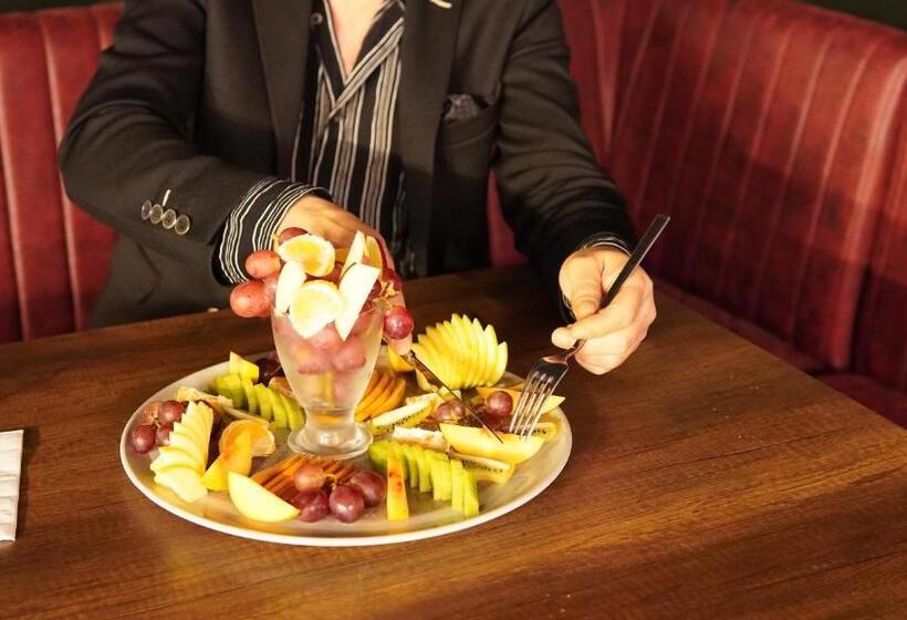 Отель Amber Palace