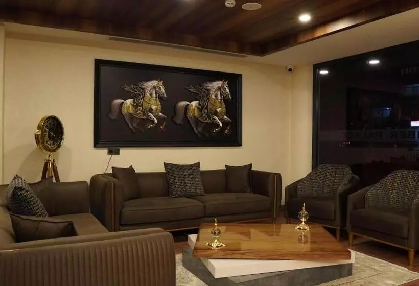 ホテル Amber Palace