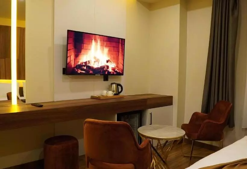 ホテル Amber Palace